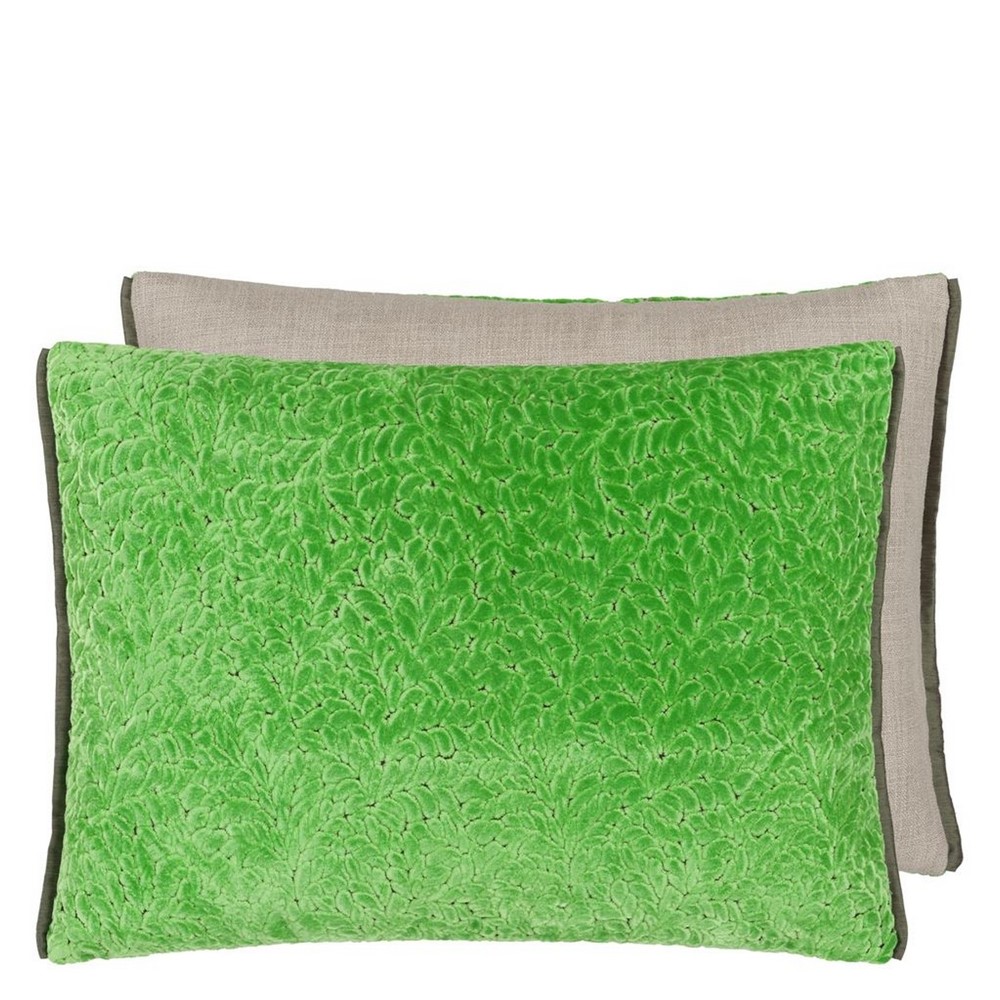 Cartouche Cushion by Designers Guild in Malachite Green